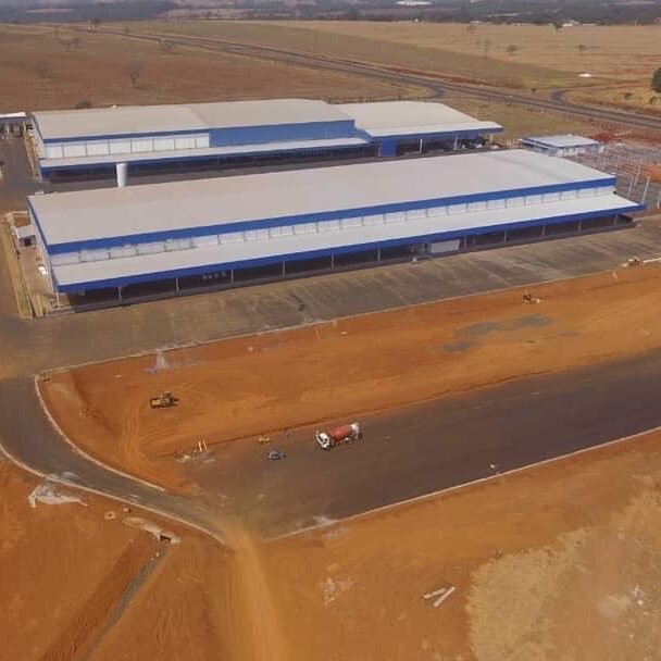 LR EMPREENDIMENTOS - BESTWAY GALPÃO INDUSTRIAL  - 23.000 M² - COM 30M DE VÃO LIVRE - Uberlândia-MG